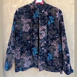 Velvet Floral Quilted Jacket in Black Tan Size Medium